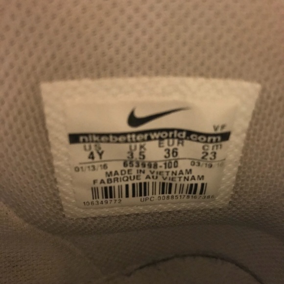 Nike Air Force ones. Practically new. - Picture 8 of 8